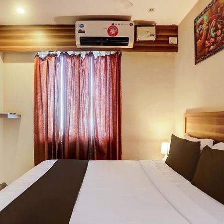 Super Hotel O Vaishnavi Inn Haiderabad Buitenkant foto